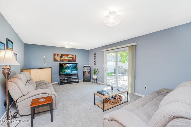 9 Braddock Street, East Brunswick, NJ 08816