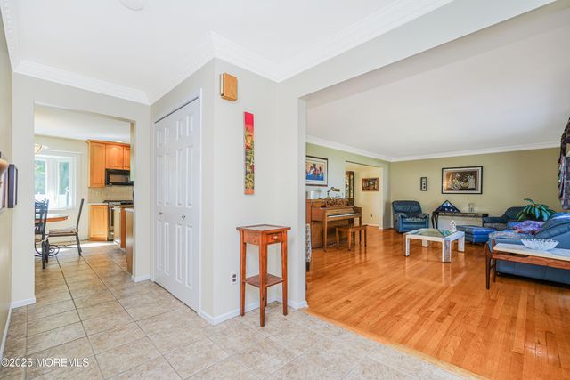 9 Braddock Street, East Brunswick, NJ 08816