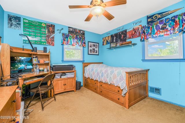9 Braddock Street, East Brunswick, NJ 08816