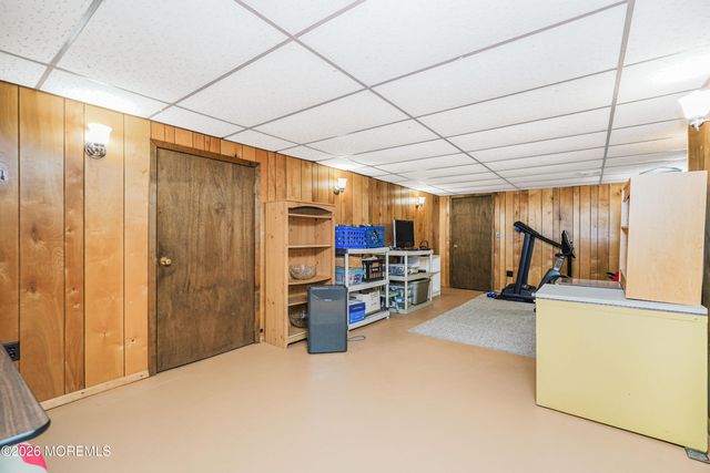 9 Braddock Street, East Brunswick, NJ 08816