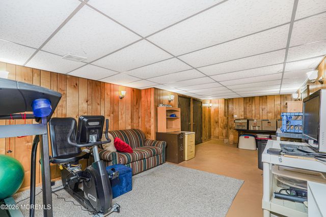 9 Braddock Street, East Brunswick, NJ 08816