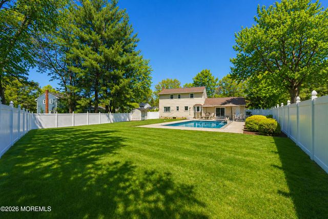 9 Braddock Street, East Brunswick, NJ 08816