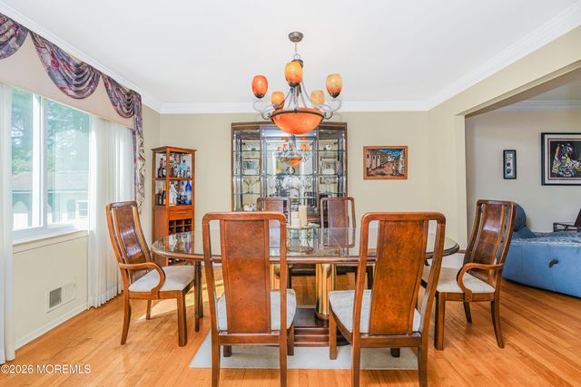 9 Braddock Street, East Brunswick, NJ 08816