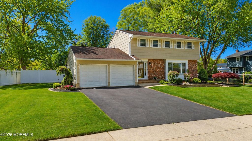 9 Braddock Street, East Brunswick, NJ 08816