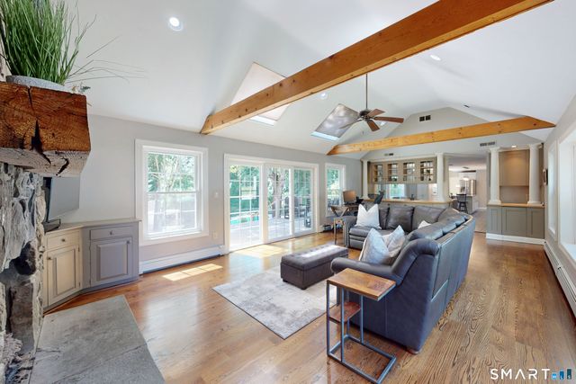 31 Cedar Grove Road, Southbury, CT 06488