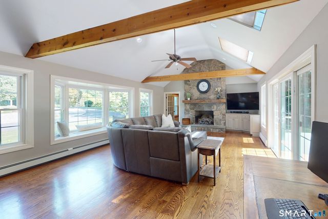 31 Cedar Grove Road, Southbury, CT 06488