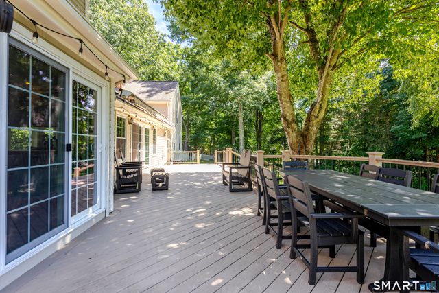 31 Cedar Grove Road, Southbury, CT 06488