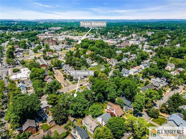 25 Home Street, Metuchen, NJ 08840