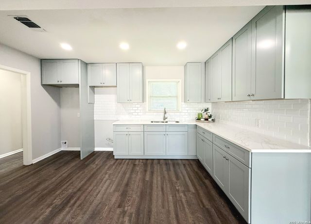623 Weizmann, San Antonio, TX 78213