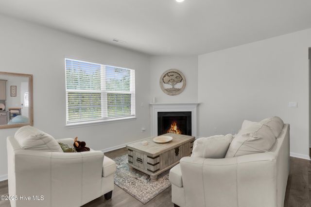 2005 Ella Bengel Drive, New Bern, NC 28562