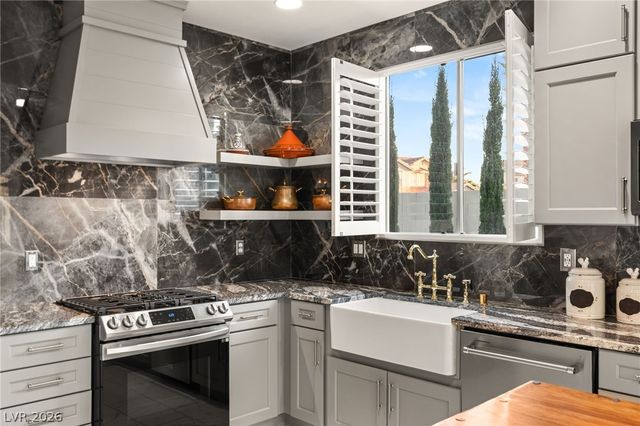 3018 Via Sarafina Drive, Henderson, NV 89052