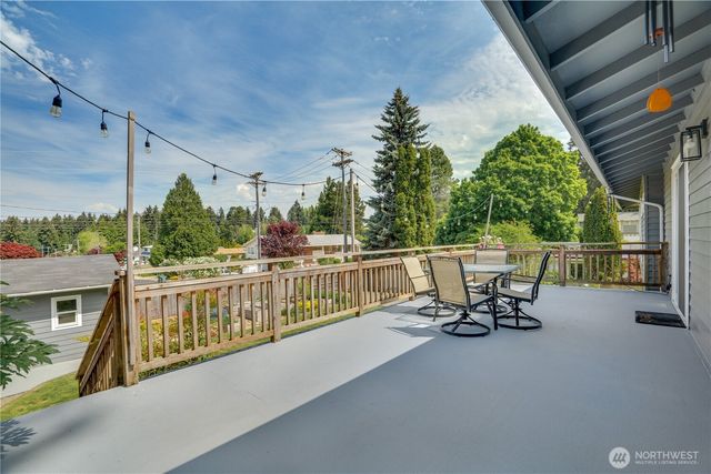 1204 Coral Drive, Fircrest, WA 98466