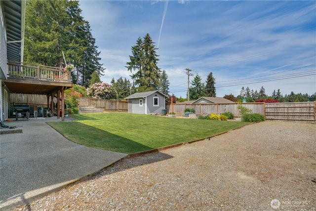 1204 Coral Drive, Fircrest, WA 98466