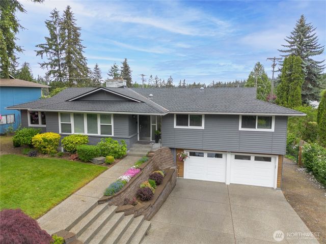 1204 Coral Drive, Fircrest, WA 98466