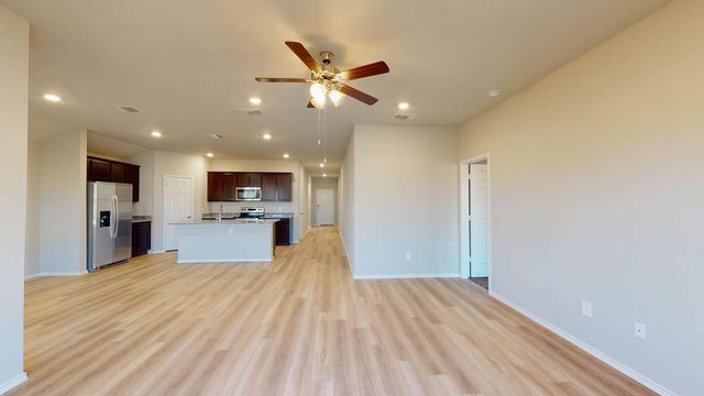 575 Hector LOOP, Georgetown, TX 78626