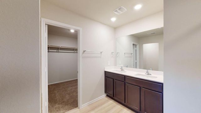 575 Hector LOOP, Georgetown, TX 78626