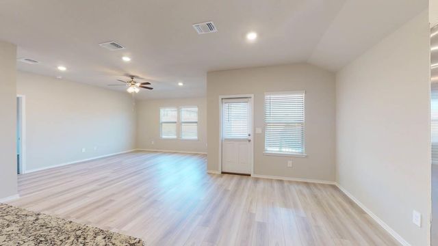 575 Hector LOOP, Georgetown, TX 78626