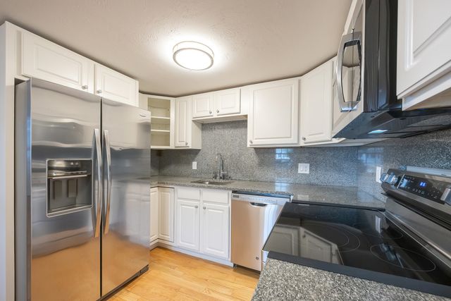 56 Center Street 1-5, Dennis Port, MA 02639