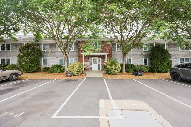 56 Center Street 1-5, Dennis Port, MA 02639
