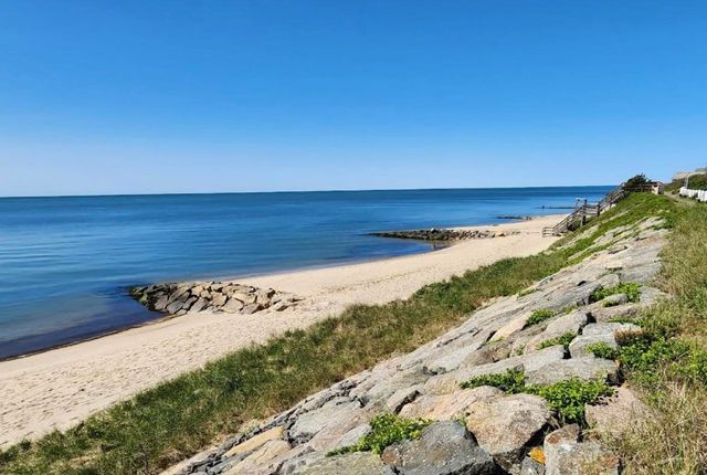 56 Center Street 1-5, Dennis Port, MA 02639