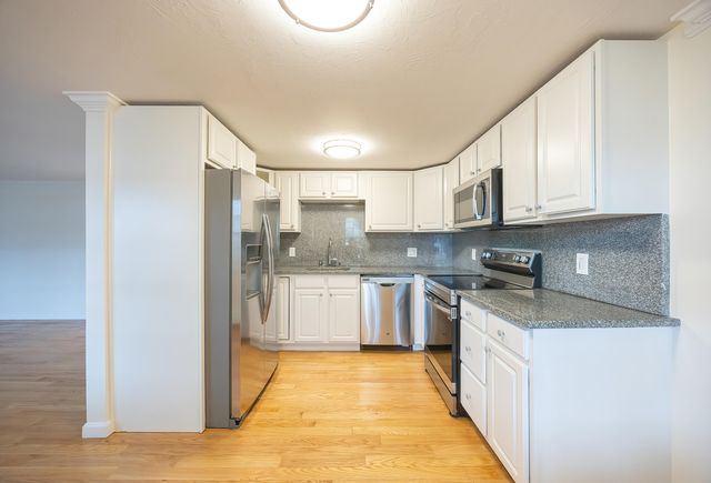 56 Center Street 1-5, Dennis Port, MA 02639