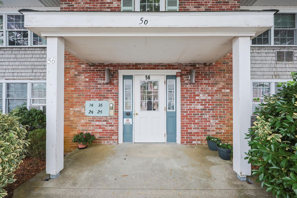 56 Center Street 1-5, Dennis Port, MA 02639