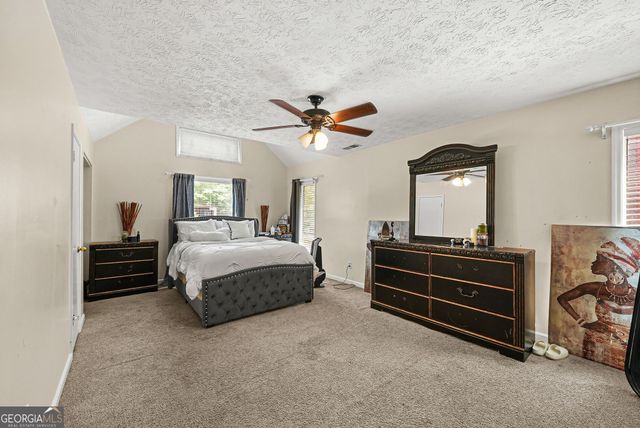 946 Fox Chase Lane, Riverdale, GA 30296