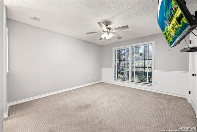 9308 Dover Rdg, San Antonio, TX 78250