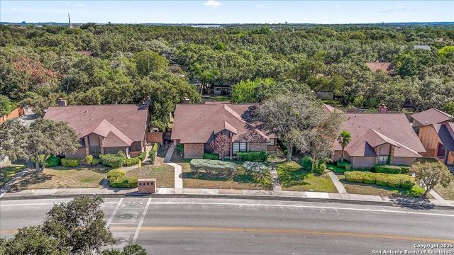 9308 Dover Rdg, San Antonio, TX 78250