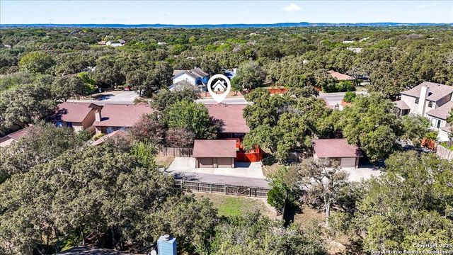 9308 Dover Rdg, San Antonio, TX 78250