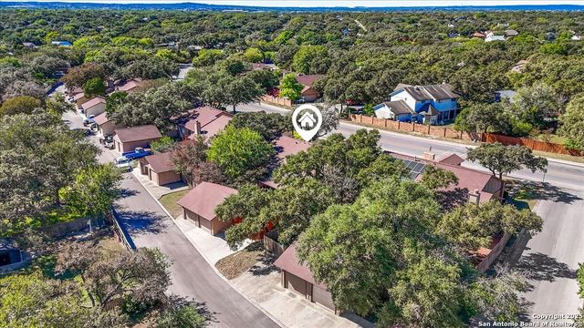 9308 Dover Rdg, San Antonio, TX 78250