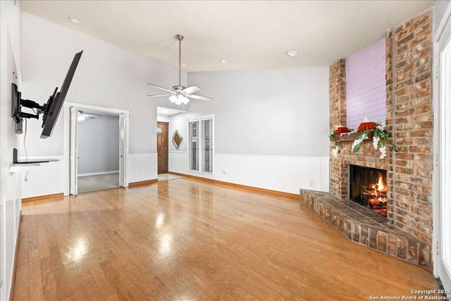 9308 Dover Rdg, San Antonio, TX 78250