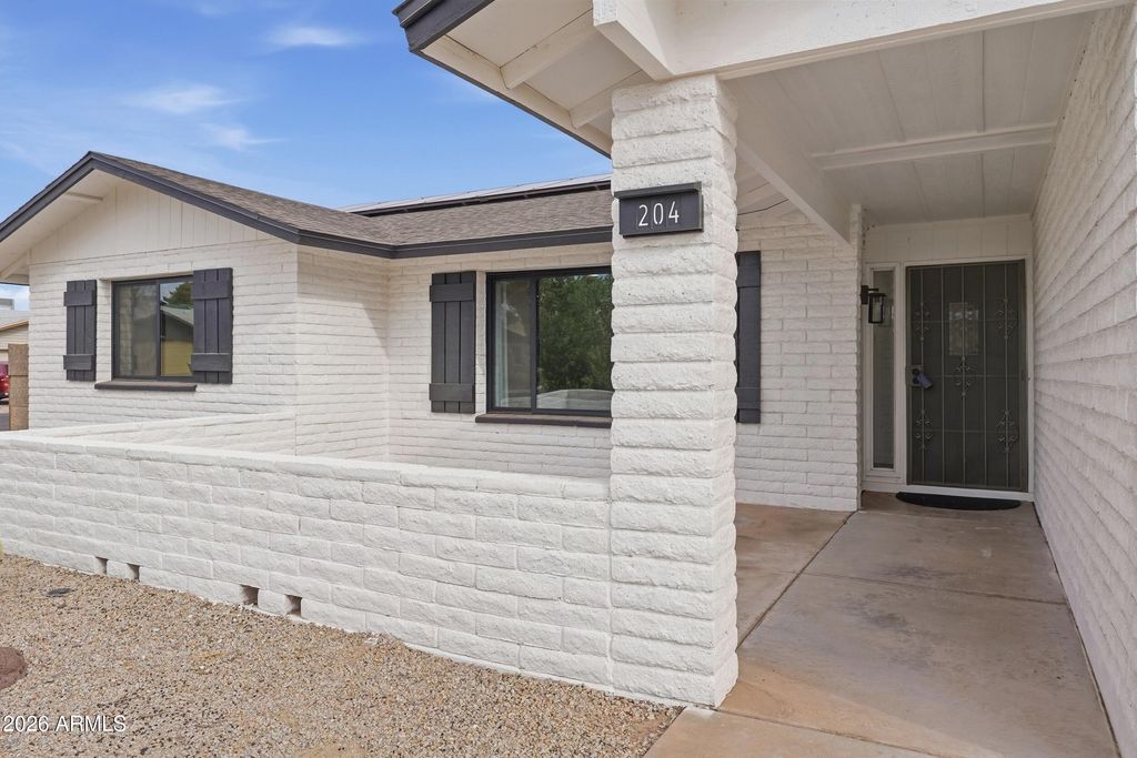 204 E FLEET Drive, Tempe, AZ 85283 — photo 4