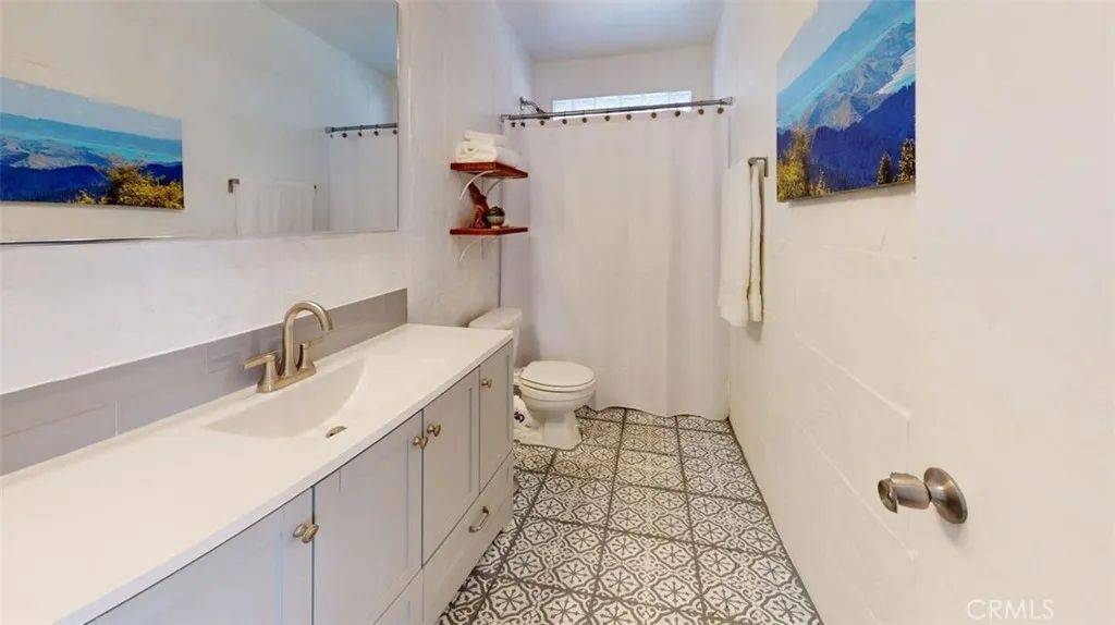 77550 Calle Potrero, La Quinta, CA 92253