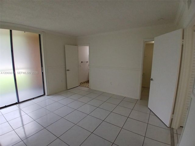 8600 SW 133 Road 124, Miami, FL 33183