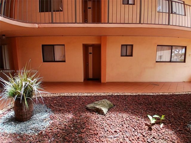 8600 SW 133 Road 124, Miami, FL 33183