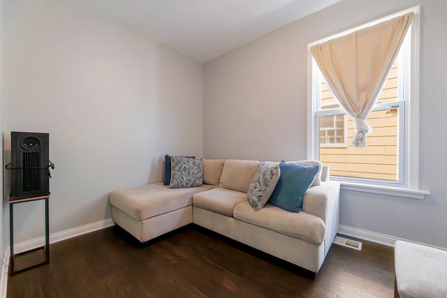 1473 W 73rd Street, Chicago, IL 60636