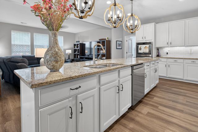 2209 Pimlico Drive, Ridgeville, SC 29472
