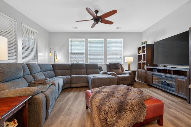 2209 Pimlico Drive, Ridgeville, SC 29472