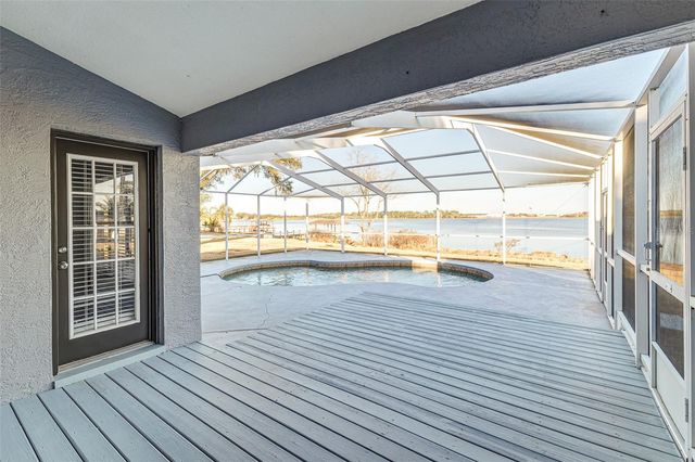 411 EDGEWATER DRIVE, Polk City, FL 33868