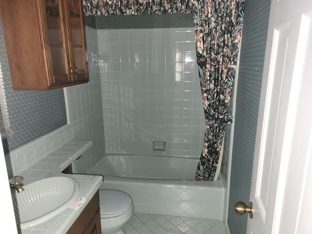 636 NW Waterford, Lawton, OK 73505