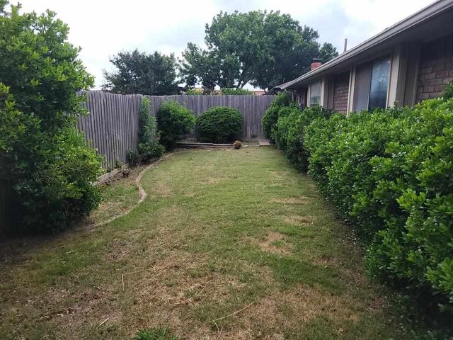 636 NW Waterford, Lawton, OK 73505