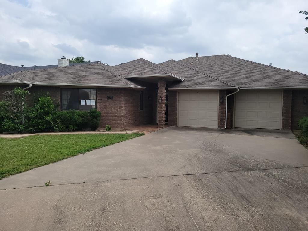 636 NW Waterford, Lawton, OK 73505