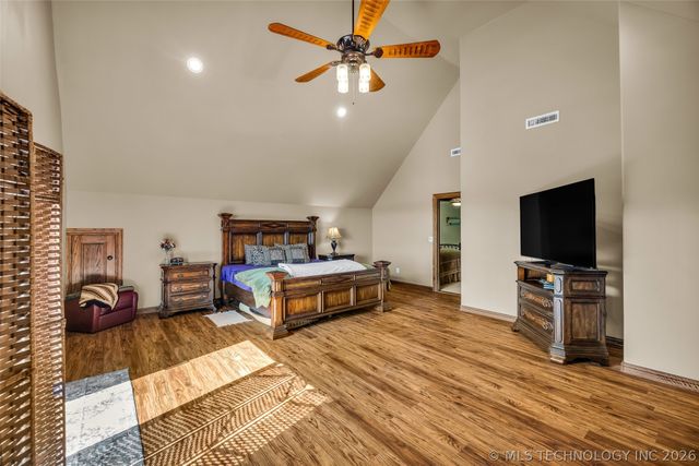 530 Eagles Nest Drive, Disney, OK 74340