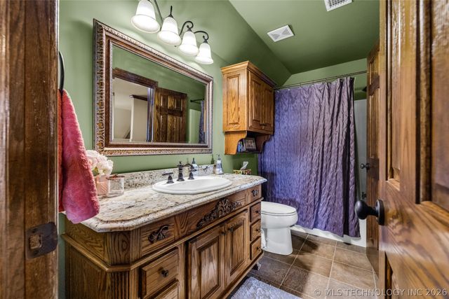 530 Eagles Nest Drive, Disney, OK 74340