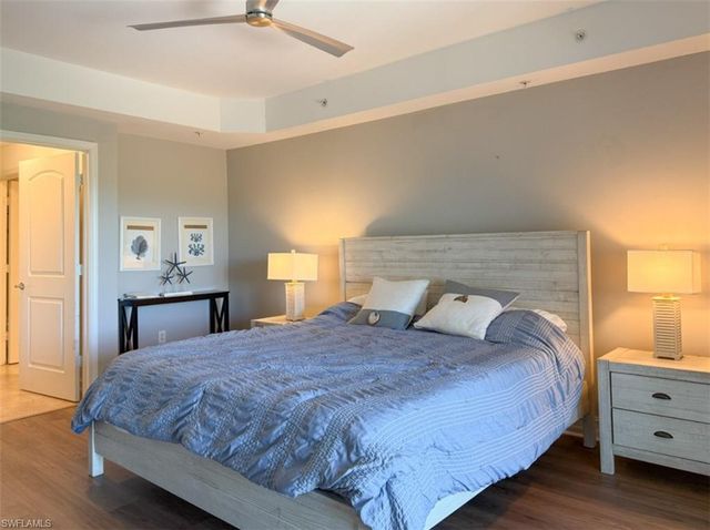 1100 Pine Ridge RD B405, Naples, FL 34108