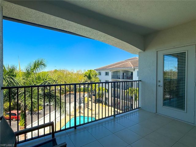 1100 Pine Ridge RD B405, Naples, FL 34108