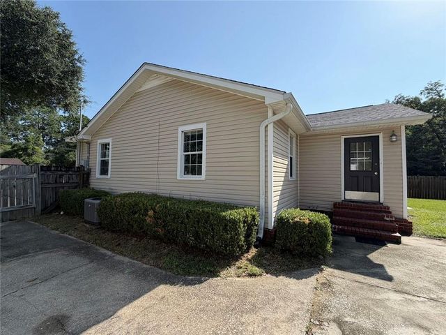 1933 Myers Road, Eight Mile, AL 36613