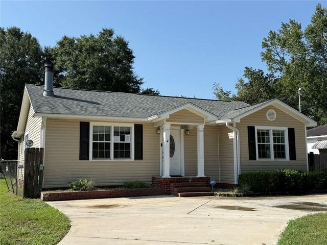 1933 Myers Road, Eight Mile, AL 36613
