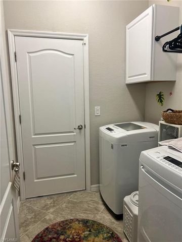 2105 Clementine ST, Naples, FL 34120